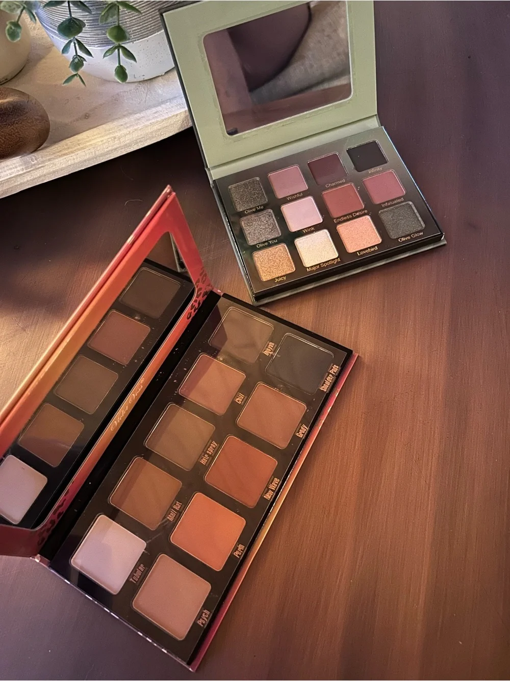 VIOLET VOSS OLIVE YOU FOREVER & VIBES EYESHADOW PALETTES